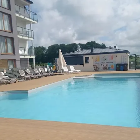Apartment Blu M Z Basenem