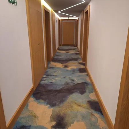 Apartment Blu M Z Basenem
