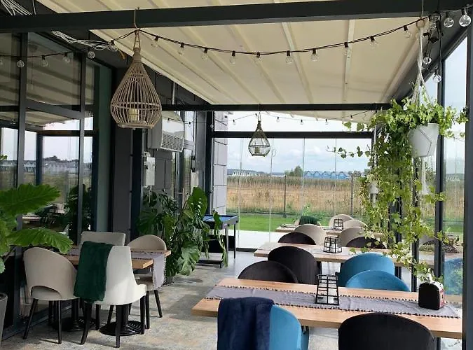 Z Basenem * Sarbinowo