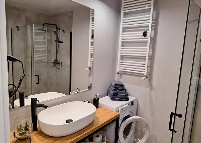 Z Basenem Apartment *